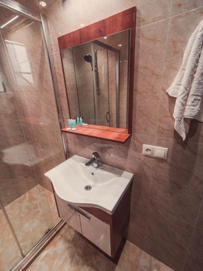 Apart Hotel Orbi Batumi Exterior photo