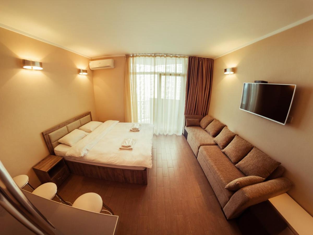 Apart Hotel Orbi Batumi Exterior photo